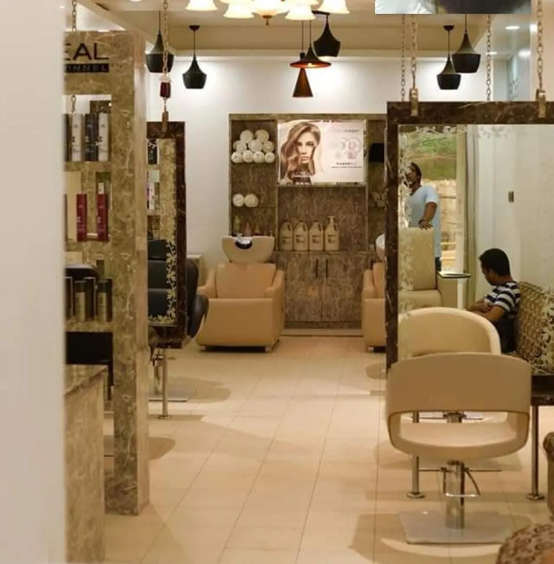 Pioneer Architects — interiors project